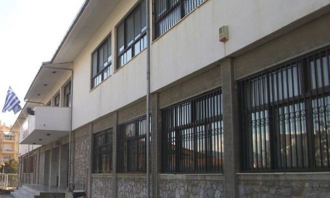 &Delta;&iota;ά&kappa;&rho;&iota;&sigma;&eta; &gamma;&iota;&alpha; &tau;&eta; &mu;&alpha;&theta;ή&tau;&rho;&iota;&alpha; &Epsilon;&lambda;έ&nu;&eta; &Alpha;&rho;&tau;&omicron;&pi;&omicron;ύ&lambda;&omicron;&upsilon; &sigma;&tau;&omicron;&nu; &Pi;&alpha;&nu;&epsilon;&lambda;&lambda;ή&nu;&iota;&omicron; &Delta;&iota;&alpha;&gamma;&omega;&nu;&iota;&sigma;&mu;ό &Beta;&iota;&omicron;&lambda;&omicron;&gamma;ί&alpha;&sigmaf;