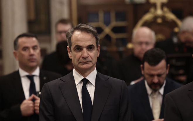 &Mu;&eta;&tau;&sigma;&omicron;&tau;ά&kappa;&eta;&sigmaf; &gamma;&iota;&alpha; &Tau;έ&mu;&pi;&eta;: &laquo;&Omicron;&phi;&epsilon;ί&lambda;&omega; &mu;&iota;&alpha; &sigma;&upsilon;&gamma;&gamma;&nu;ώ&mu;&eta;, &tau;ό&sigma;&omicron; &pi;&rho;&omicron;&sigma;&omega;&pi;&iota;&kappa;ή, ό&sigma;&omicron; &kappa;&alpha;&iota; &sigma;&tau;&omicron; ό&nu;&omicron;&mu;&alpha; ό&lambda;&omega;&nu; ό&sigma;&omicron;&iota; &kappa;&upsilon;&beta;έ&rho;&nu;&eta;&sigma;&alpha;&nu;&raquo;