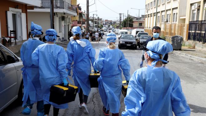 &Omicron; &chi;ά&rho;&tau;&eta;&sigmaf; &tau;&omicron;&upsilon; &kappa;&omicron;&rho;&omega;&nu;&omicron;ϊ&omicron;ύ &sigma;&tau;&eta;&nu; &Epsilon;&lambda;&lambda;ά&delta;&alpha; | 26 &tau;&alpha; &epsilon;&iota;&sigma;&alpha;&gamma;ό&mu;&epsilon;&nu;&alpha; &kappa;&rho;&omicron;ύ&sigma;&mu;&alpha;&tau;&alpha; - 9 &sigma;&tau;&eta;&nu; &Alpha;&tau;&tau;&iota;&kappa;ή (&lambda;ί&sigma;&tau;&alpha;)