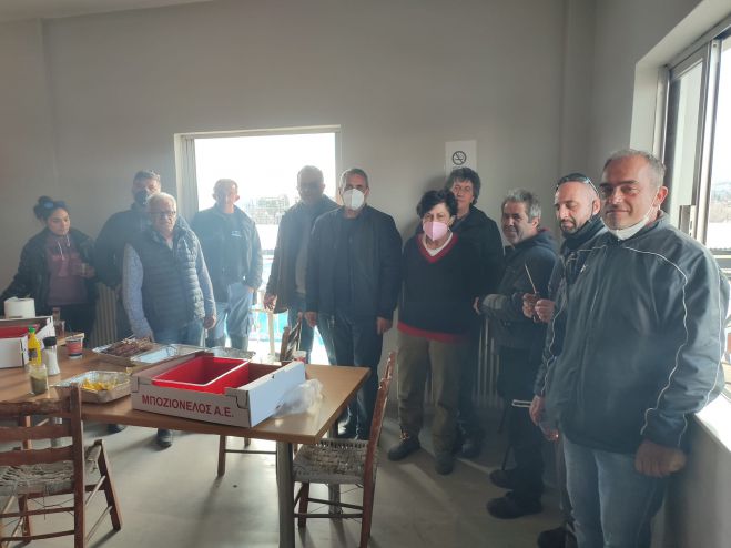 &quot;Τσικνοπέμπτη&quot; στα συνεργεία του Δήμου Τρίπολης! (εικόνες)