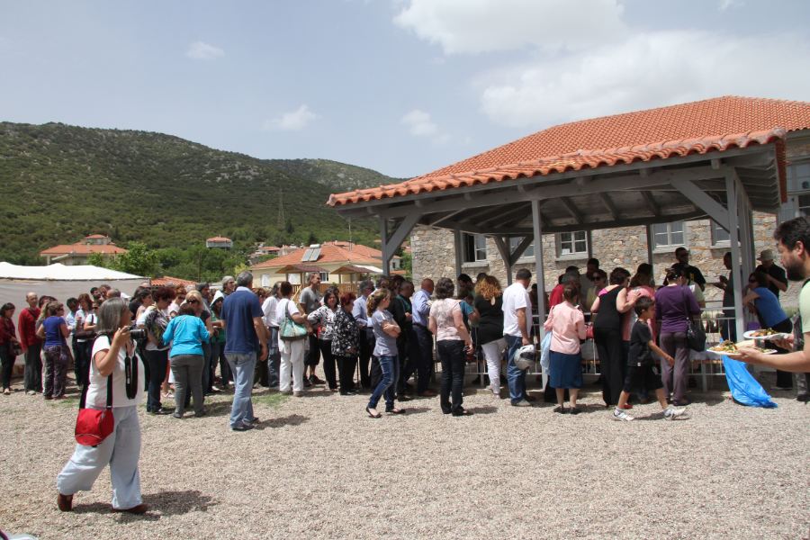 &Alpha;&iota;&sigma;&iota;ό&delta;&omicron;&xi;&alpha; &mu;&eta;&nu;ύ&mu;&alpha;&tau;&alpha; &sigma;&tau;&eta; &Delta;&iota;ή&mu;&epsilon;&rho;&eta; &Omicron;&iota;&kappa;&omicron;&sigma;&upsilon;&nu;ά&nu;&tau;&eta;&sigma;&eta; &laquo;&Omicron;&iota; &Sigma;&pi;ό&rho;&omicron;&iota; &tau;&eta;&sigmaf; &Zeta;&omega;ή&sigmaf;&raquo; (&epsilon;&iota;&kappa;ό&nu;&epsilon;&sigmaf;)