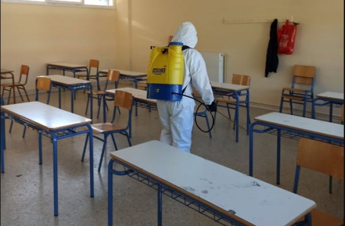 &Alpha;&nu;&omicron;ί&gamma;&omicron;&upsilon;&nu; &tau;&alpha; &sigma;&chi;&omicron;&lambda;&epsilon;ί&alpha; | &Alpha;&pi;&omicron;&lambda;&upsilon;&mu;ά&nu;&theta;&eta;&kappa;&alpha;&nu; &tau;&alpha; &Lambda;ύ&kappa;&epsilon;&iota;&alpha; &tau;&eta;&sigmaf; &Beta;ό&rho;&epsilon;&iota;&alpha;&sigmaf; &Kappa;&upsilon;&nu;&omicron;&upsilon;&rho;ί&alpha;&sigmaf; (&epsilon;&iota;&kappa;ό&nu;&epsilon;&sigmaf;)