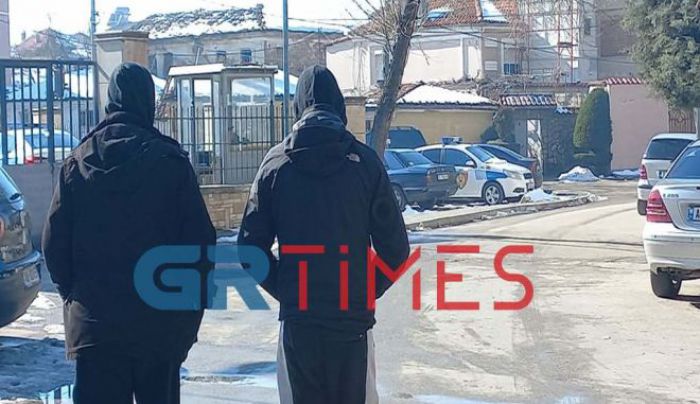 &Delta;&omicron;&lambda;&omicron;&phi;&omicron;&nu;ί&alpha; Ά&lambda;&kappa;&eta;: "&Delta;&epsilon;&nu; έ&beta;&lambda;&alpha;&psi;&alpha; &kappa;&alpha;&nu;έ&nu;&alpha;&nu;" &lambda;έ&epsilon;&iota; &omicron; 20&chi;&rho;&omicron;&nu;&omicron;&sigmaf; &pi;&omicron;&upsilon; &pi;&alpha;&rho;&alpha;&delta;ό&theta;&eta;&kappa;&epsilon; &sigma;&tau;&eta;&nu; &Alpha;&lambda;&beta;&alpha;&nu;ί&alpha;