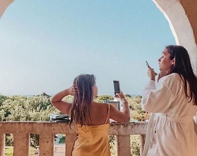 &Omicron;&iota; &phi;&omega;&tau;&omicron;&gamma;&rho;&alpha;&phi;ί&epsilon;&sigmaf; &tau;&eta;&sigmaf; &omicron;&iota;&kappa;&omicron;&gamma;έ&nu;&epsilon;&iota;&alpha;&sigmaf; Beckham &alpha;&pi;ό &tau;&eta;&nu; &Alpha;&rho;&gamma;&omicron;&lambda;ί&delta;&alpha;! (&epsilon;&iota;&kappa;ό&nu;&epsilon;&sigmaf;)