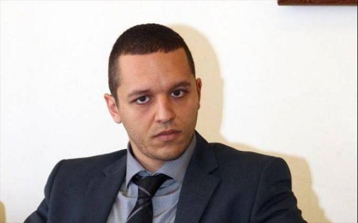 Δημοσίευμα εμπλέκει Κασιδιάρη στην επίθεση σε Κουμουτσάκο – Αγωγή από τον βουλευτή της Χρυσής Αυγής!