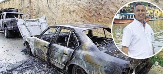 &Alpha;&pi;&epsilon;&lambda;&epsilon;&upsilon;&theta;&epsilon;&rho;ώ&theta;&eta;&kappa;&epsilon; &omicron; &Mu;&iota;&chi;ά&lambda;&eta;&sigmaf; &Lambda;&epsilon;&mu;&pi;&iota;&delta;ά&kappa;&eta;&sigmaf;, &mu;&epsilon;&tau;ά &alpha;&pi;ό &epsilon;&pi;&iota;&chi;&epsilon;ί&rho;&eta;&sigma;&eta; &tau;&eta;&sigmaf; &Alpha;&sigma;&tau;&upsilon;&nu;&omicron;&mu;ί&alpha;&sigmaf;