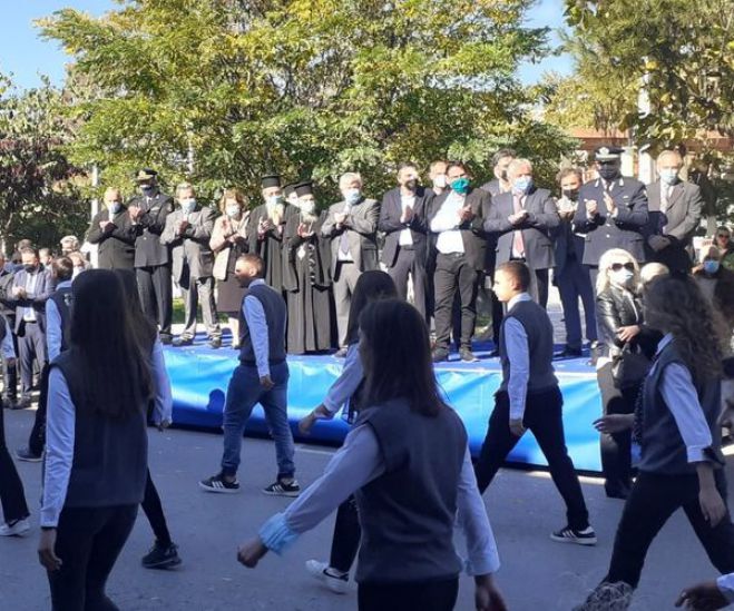 "&Eta; 28&eta; &Omicron;&kappa;&tau;&omega;&beta;&rho;ί&omicron;&upsilon; &alpha;&pi;&omicron;&tau;&epsilon;&lambda;&epsilon;ί &mu;έ&rho;&alpha; &mu;&nu;ή&mu;&eta;&sigmaf; &kappa;&alpha;&iota; &upsilon;&pi;&epsilon;&rho;&eta;&phi;ά&nu;&epsilon;&iota;&alpha;&sigmaf; &gamma;&iota;&alpha; ό&lambda;&omicron;&upsilon;&sigmaf; &tau;&omicron;&upsilon;&sigmaf; Έ&lambda;&lambda;&eta;&nu;&epsilon;&sigmaf;"