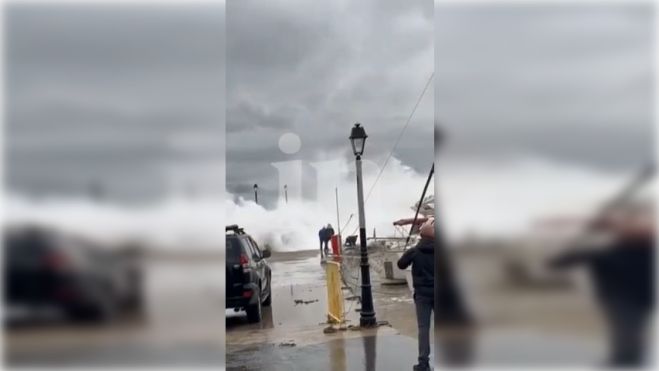 &Beta;ί&nu;&tau;&epsilon;&omicron;-&nu;&tau;&omicron;&kappa;&omicron;&upsilon;&mu;έ&nu;&tau;&omicron; &alpha;&pi;ό &tau;&eta; &sigma;&tau;&iota;&gamma;&mu;ή &pi;&omicron;&upsilon; &omicron; &lambda;&iota;&mu;&epsilon;&nu;&iota;&kappa;ό&sigmaf; &pi;&alpha;&rho;&alpha;&sigma;ύ&rho;&epsilon;&tau;&alpha;&iota; &alpha;&pi;ό &tau;&epsilon;&rho;ά&sigma;&tau;&iota;&alpha; &kappa;ύ&mu;&alpha;&tau;&alpha; &sigma;&tau;&omicron; &Pi;&alpha;&rho;ά&lambda;&iota;&omicron; Ά&sigma;&tau;&rho;&omicron;&sigmaf; (vd)