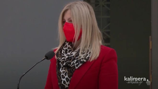 &Sigma;&pi;&upsilon;&rho;&iota;&delta;ά&kappa;&omicron;&upsilon; &sigma;&epsilon; &Nu;ί&kappa;&alpha;: "&Epsilon;ί&sigma;&tau;&epsilon; &sigma;ί&gamma;&omicron;&upsilon;&rho;&omicron;&sigmaf; ό&tau;&iota; &epsilon;&sigma;&epsilon;ί&sigmaf; &mu;&pi;&omicron;&rho;&epsilon;ί&tau;&epsilon; &nu;&alpha; &kappa;&rho;ί&nu;&epsilon;&tau;&epsilon; &tau;&eta; &delta;&iota;&kappa;ή &mu;&omicron;&upsilon; &pi;&alpha;&rho;&alpha;&tau;&alpha;&xi;&iota;&alpha;&kappa;ή &pi;&omicron;&rho;&epsilon;ί&alpha;;" (vd)