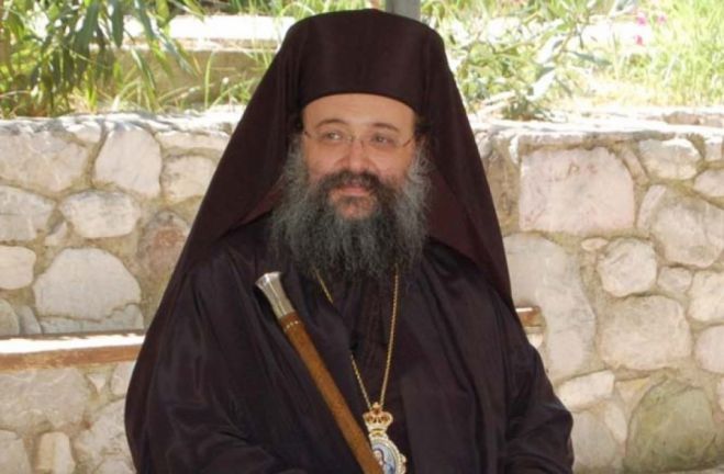 &Omicron; &Alpha;&rho;&kappa;ά&sigmaf; &Mu;&eta;&tau;&rho;&omicron;&pi;&omicron;&lambda;ί&tau;&eta;&sigmaf; &Pi;&alpha;&tau;&rho;ώ&nu; &delta;ί&nu;&epsilon;&iota; &tau;&omicron; &mu;&iota;&sigma;&theta;ό &tau;&omicron;&upsilon; &upsilon;&pi;έ&rho; &tau;&omega;&nu; &alpha;&pi;ό&rho;&omega;&nu;