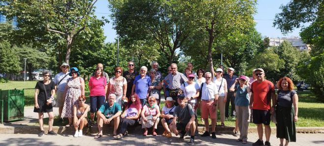 &Eta; &epsilon;&pi;&tau;&alpha;ή&mu;&epsilon;&rho;&eta; &epsilon;&xi;ό&rho;&mu;&eta;&sigma;&eta; &tau;&omicron;&upsilon; &Sigma;&Alpha;&Omicron;&Omicron; &sigma;&tau;&eta;&nu; &Alpha;&lambda;&beta;&alpha;&nu;ί&alpha; (&epsilon;&iota;&kappa;ό&nu;&epsilon;&sigmaf;)