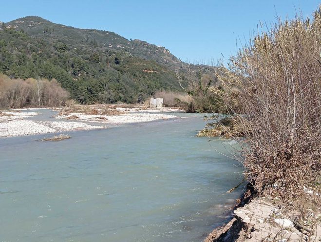 Νεοχώρι Γορτυνίας | Ο Πρόεδρος Αθανάσιος Δημακόπουλος διαψεύδει τον Δήμαρχο: "Το νερό του αντλιοστασίου προορίζεται για ύδρευση και όχι για άρδευση"