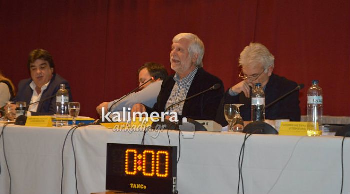 &Tau;&alpha;&tau;&omicron;ύ&lambda;&eta;&sigmaf;: &laquo;&Sigma;&tau;&eta; &Mu;&epsilon;&gamma;&alpha;&lambda;ό&pi;&omicron;&lambda;&eta; &delta;&epsilon;&nu; &upsilon;&pi;ά&rho;&chi;&epsilon;&iota; &kappa;&alpha;&mu;ί&alpha; &pi;&epsilon;&rho;ί&pi;&tau;&omega;&sigma;&eta; &nu;&alpha; &pi;ά&nu;&epsilon; &pi;&omicron;&tau;έ &sigma;&kappa;&omicron;&upsilon;&pi;ί&delta;&iota;&alpha;&raquo;!