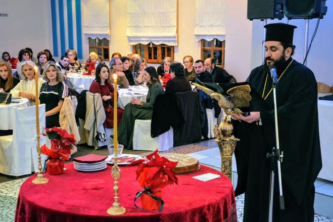 &Eta; &kappa;&omicron;&pi;ή &pi;ί&tau;&alpha;&sigmaf; &tau;&eta;&sigmaf; &epsilon;&nu;&omicron;&rho;ί&alpha;&sigmaf; &Pi;&rho;&omicron;&phi;ή&tau;&eta; &Eta;&lambda;ί&alpha; (&epsilon;&iota;&kappa;ό&nu;&epsilon;&sigmaf;)