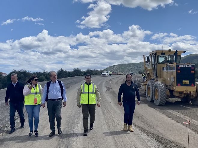 &Pi;&alpha;&rho;&alpha;&delta;ί&delta;&epsilon;&tau;&alpha;&iota; ά&mu;&epsilon;&sigma;&alpha; &sigma;&tau;&eta;&nu; &kappa;&upsilon;&kappa;&lambda;&omicron;&phi;&omicron;&rho;ί&alpha; &tau;&omicron; &rho;&epsilon;ύ&mu;&alpha; &pi;&rho;&omicron;&sigmaf; &Alpha;&sigma;&tau;&rho;&omicron;&sigmaf; &sigma;&tau;&eta;&nu; &pi;&alpha;&rho;ά&kappa;&alpha;&mu;&psi;&eta; &Delta;&omicron;&lambda;&iota;&alpha;&nu;ώ&nu;