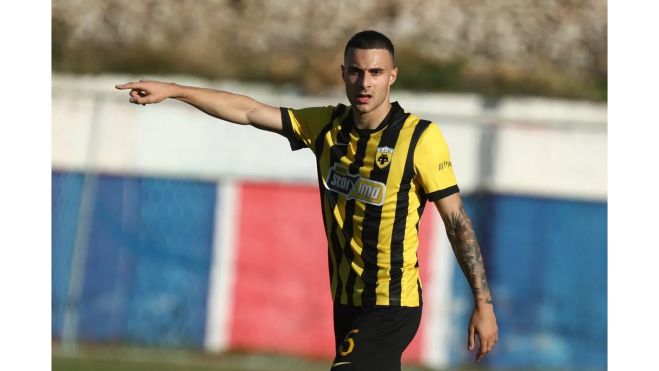 Gazzetta: "&Omicron; &Alpha;&sigma;&tau;έ&rho;&alpha;&sigmaf; &kappa;&lambda;&epsilon;ί&nu;&epsilon;&iota; &tau;&omicron;&nu; &Kappa;&omega;&nu;&sigma;&tau;&alpha;&nu;&tau;ί&nu;&omicron; &Chi;&rho;&upsilon;&sigma;ό&pi;&omicron;&upsilon;&lambda;&omicron; &alpha;&pi;ό &tau;&eta;&nu; &Alpha;&Epsilon;&Kappa;"