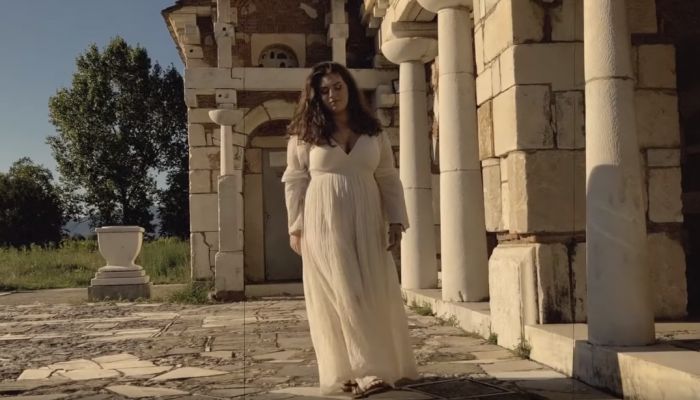 "&Omicron;&delta;ό&sigmaf; &Alpha;&rho;&iota;&sigma;&tau;&omicron;&tau;έ&lambda;&omicron;&upsilon;&sigmaf;" &mu;&epsilon; &tau;&eta; &phi;&omega;&nu;ή &tau;&eta;&sigmaf; &Kappa;&omega;&nu;&sigma;&tau;&alpha;&nu;&tau;ί&nu;&alpha;&sigmaf; &Kappa;&alpha;&tau;&sigma;&omicron;&gamma;&iota;ά&nu;&nu;&eta;! (vd)