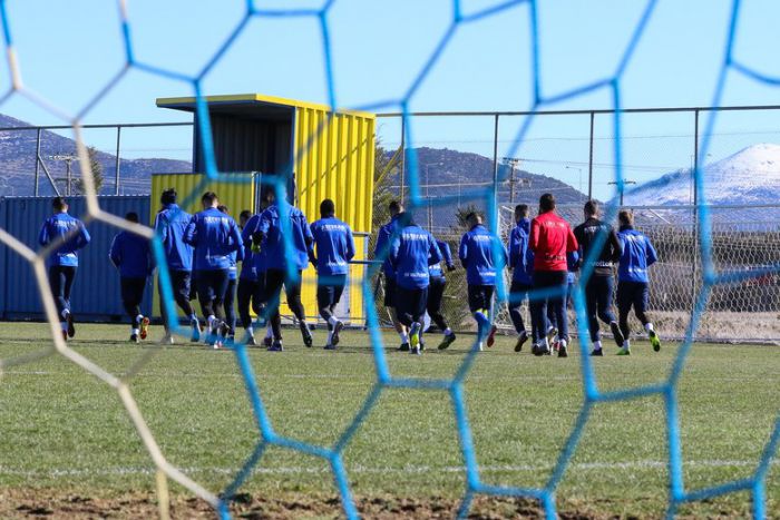 &Tau;&eta;&nu; &Pi;έ&mu;&pi;&tau;&eta; &pi;&alpha;ί&zeta;&epsilon;&iota; &Kappa;ύ&pi;&epsilon;&lambda;&lambda;&omicron; &omicron; &Alpha;&sigma;&tau;έ&rho;&alpha;&sigmaf; - &Eta; &alpha;&pi;&omicron;&sigma;&tau;&omicron;&lambda;ή &gamma;&iota;&alpha; &tau;&eta;&nu; &Kappa;&rho;ή&tau;&eta;