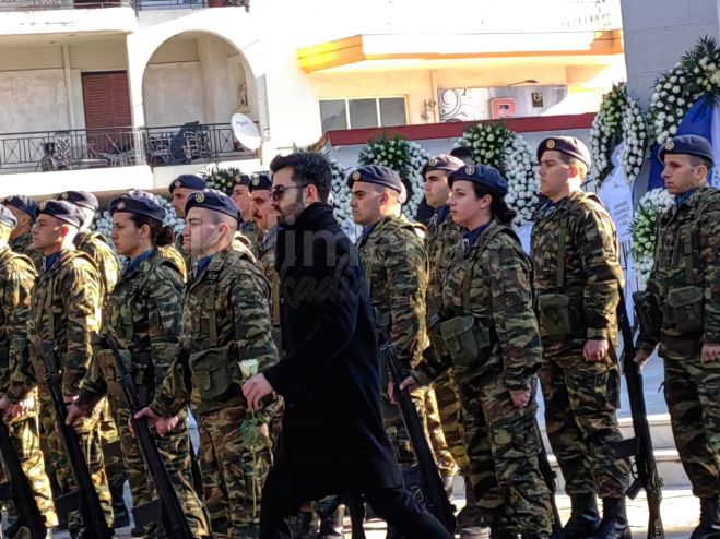 &Kappa;&eta;&delta;&epsilon;ί&alpha; &Mu;ά&rho;&iota;&omicron;&upsilon; &Tau;&omicron;&upsilon;&rho;&omicron;ύ&tau;&sigma;&iota;&kappa;&alpha; | &Omicron;&iota; &pi;&rho;ώ&tau;&epsilon;&sigmaf; &epsilon;&iota;&kappa;ό&nu;&epsilon;&sigmaf; &alpha;&pi;ό &tau;&eta;&nu; &epsilon;&kappa;&kappa;&lambda;&eta;&sigma;ί&alpha; - &Mu;&epsilon; &lambda;&omicron;&upsilon;&lambda;&omicron;ύ&delta;&iota;&alpha; &tau;&omicron;&nu; &alpha;&pi;&omicron;&chi;&alpha;&iota;&rho;&epsilon;&tau;&omicron;ύ&nu; &omicron;&iota; &phi;ί&lambda;&omicron;&iota; &tau;&omicron;&upsilon;