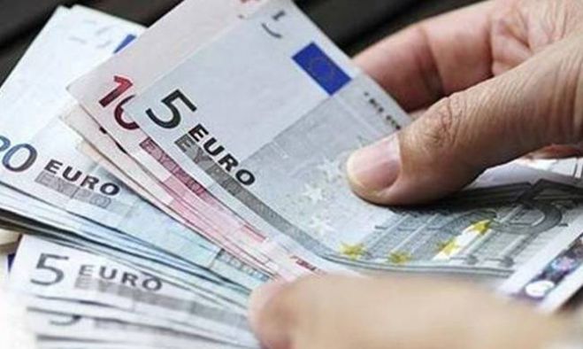 &Alpha;&rho;&kappa;&alpha;&delta;ί&alpha; | 41.630 &euro; &gamma;&iota;&alpha; &tau;&omicron; &delta;&iota;&alpha;&tau;&rho;&omicron;&phi;&iota;&kappa;ό &epsilon;&pi;ί&delta;&omicron;&mu;&alpha;