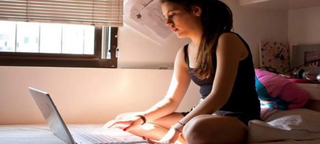 &Tau;&omicron; ... &lambda;&epsilon;&xi;&iota;&kappa;ό &tau;&omega;&nu; &epsilon;&phi;ή&beta;&omega;&nu; - &Pi;ό&sigma;&omicron; &beta;&alpha;&theta;&iota;ά &nu;&upsilon;&chi;&tau;&omega;&mu;έ&nu;&omicron;&iota; &epsilon;ί&nu;&alpha;&iota; &omicron;&iota; &gamma;&omicron;&nu;&epsilon;ί&sigmaf;;