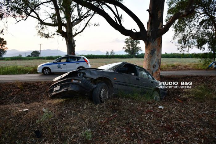 Αυτοκίνητο έπεσε σε χαντάκι στην Αργολίδα (vd)