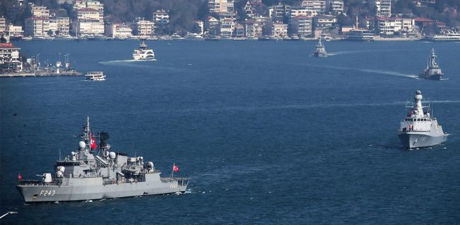 &Alpha;&pi;ό&sigma;&upsilon;&rho;&sigma;&eta; &tau;&omicron;&upsilon;&rho;&kappa;&iota;&kappa;ώ&nu; &pi;&lambda;&omicron;ί&omega;&nu; &alpha;&pi;ό &tau;&omicron; &Kappa;&alpha;&sigma;&tau;&epsilon;&lambda;ό&rho;&iota;&zeta;&omicron; - &Theta;&epsilon;&omega;&rho;&epsilon;ί&tau;&alpha;&iota; &kappa;ί&nu;&eta;&sigma;&eta; &alpha;&pi;&omicron;&kappa;&lambda;&iota;&mu;ά&kappa;&omega;&sigma;&eta;&sigmaf;