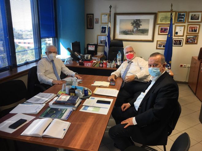 &Lambda;&upsilon;&kappa;&omicron;&upsilon;&rho;έ&nu;&tau;&zeta;&omicron;&sigmaf;: "Ά&mu;&epsilon;&sigma;&alpha; &sigma;&tau;&omicron; &Pi;&rho;ό&gamma;&rho;&alpha;&mu;&mu;&alpha; &Gamma;&epsilon;&omega;&rho;&gamma;ί&alpha;&sigmaf; &tau;&omicron; έ&rho;&gamma;&omicron; ά&rho;&delta;&epsilon;&upsilon;&sigma;&eta;&sigmaf; &gamma;&iota;&alpha; &tau;&eta; &Beta;ό&rho;&epsilon;&iota;&alpha; &Kappa;&upsilon;&nu;&omicron;&upsilon;&rho;ί&alpha;"