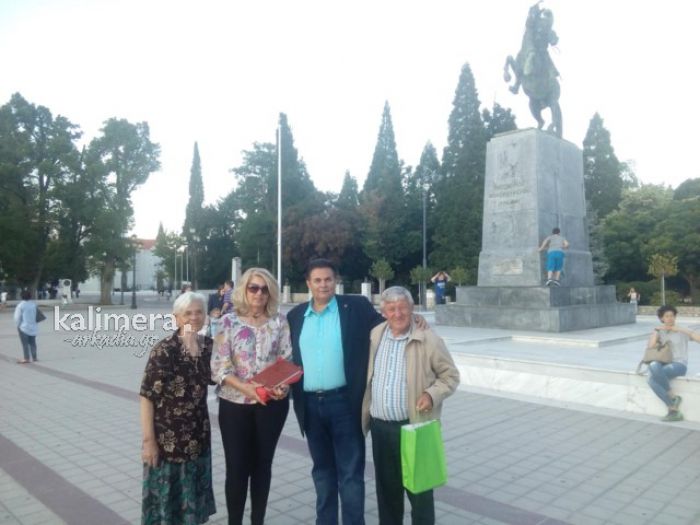 &Epsilon;&pi;&iota;&sigma;&kappa;έ&pi;&tau;&epsilon;&sigmaf; &alpha;&pi;ό &tau;&eta;&nu; &Kappa;ό&nu;&iota;&tau;&sigma;&alpha; &upsilon;&pi;&omicron;&delta;έ&chi;&theta;&eta;&kappa;&epsilon; &omicron; &Theta;. &Kappa;&alpha;&rho;&alpha;&lambda;ή&sigmaf; &sigma;&tau;&eta;&nu; &Tau;&rho;ί&pi;&omicron;&lambda;&eta;! (vd)