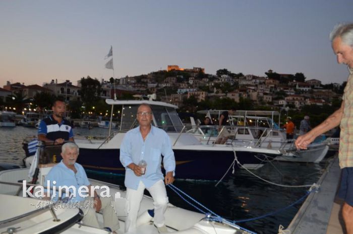 &Pi;&alpha;&rho;ά&lambda;&iota;&omicron; Ά&sigma;&tau;&rho;&omicron;&sigmaf; | &Tau;&omicron; &beta;&rho;ά&delta;&upsilon; &eta; &gamma;&iota;&omicron;&rho;&tau;ή &tau;&omega;&nu; &epsilon;&rho;&alpha;&sigma;&iota;&tau;&epsilon;&chi;&nu;ώ&nu; &alpha;&lambda;&iota;έ&omega;&nu;