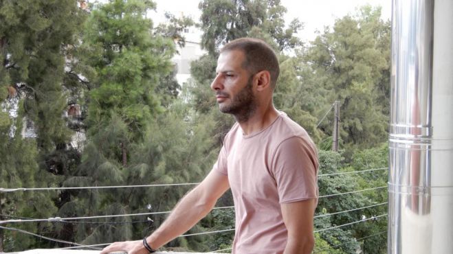 &Sigma;&upsilon;&gamma;&kappa;&iota;&nu;&epsilon;ί &delta;&eta;&mu;&omicron;&sigma;&iota;&omicron;&gamma;&rho;ά&phi;&omicron;&sigmaf; &tau;&omicron;&upsilon; Star &pi;&omicron;&upsilon; &delta;ί&nu;&epsilon;&iota; &mu;ά&chi;&eta; &mu;&epsilon; &tau;&omicron;&nu; &kappa;&alpha;&rho;&kappa;ί&nu;&omicron;: "&Alpha;&nu; &pi;&omega; ό&tau;&iota; &delta;&epsilon;&nu; έ&kappa;&lambda;&alpha;&psi;&alpha; &theta;&alpha; ή&tau;&alpha;&nu; &psi;έ&mu;&alpha;"