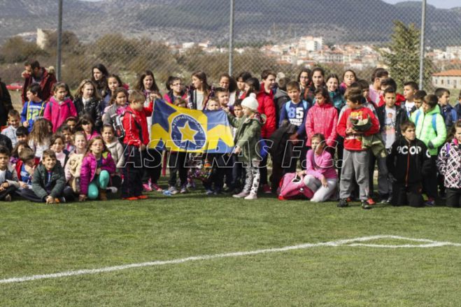 Μαθητές της Μεγαλόπολης πήγαν εκδρομή στο ... γήπεδο του Αστέρα! (vd)