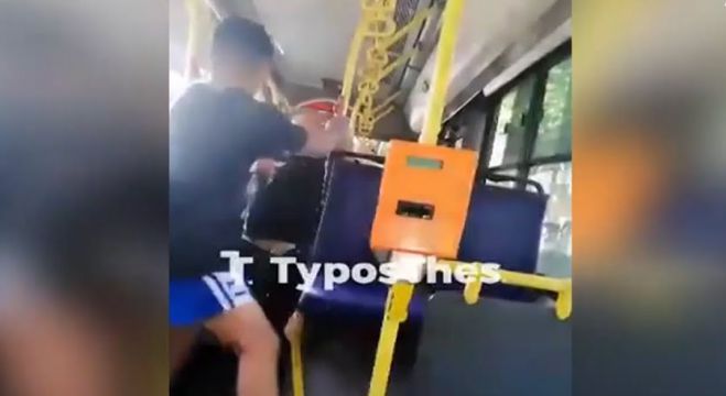 Άγριο ξύλο σε λεωφορείο του ΟΑΣΘ (vd)