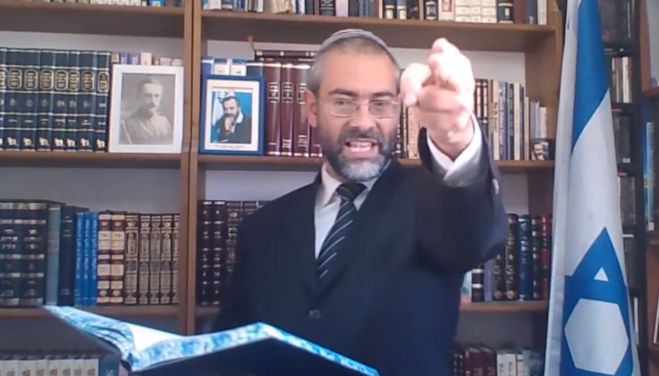 &Rho;&alpha;&beta;ί&nu;&omicron;&sigmaf; &gamma;&iota;&alpha; &Rho;&omicron;&upsilon;&beta;ί&kappa;&omega;&nu;&alpha;: &laquo;&Mu;&iota;&alpha; &sigma;&phi;&alpha;ί&rho;&alpha; &sigma;&tau;&omicron; &kappa;&epsilon;&phi;ά&lambda;&iota; &kappa;&alpha;&iota; &tau;&epsilon;&lambda;&epsilon;&iota;ώ&sigma;&alpha;&mu;&epsilon; ...&raquo; (vd)