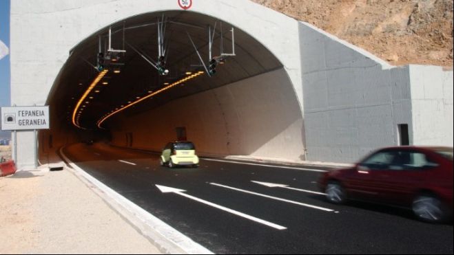 &Kappa;&iota;&nu;έ&tau;&tau;&alpha; | &Alpha;&pi;ό &tau;&eta;&nu; &Kappa;&upsilon;&rho;&iota;&alpha;&kappa;ή &sigma;&tau;&eta;&nu; &kappa;&upsilon;&kappa;&lambda;&omicron;&phi;&omicron;&rho;ί&alpha; &mu;ί&alpha; &alpha;&kappa;ό&mu;&eta; &lambda;&omega;&rho;ί&delta;&alpha;, &sigma;&tau;&eta; &nu;έ&alpha; &epsilon;&theta;&nu;&iota;&kappa;ή &omicron;&delta;ό