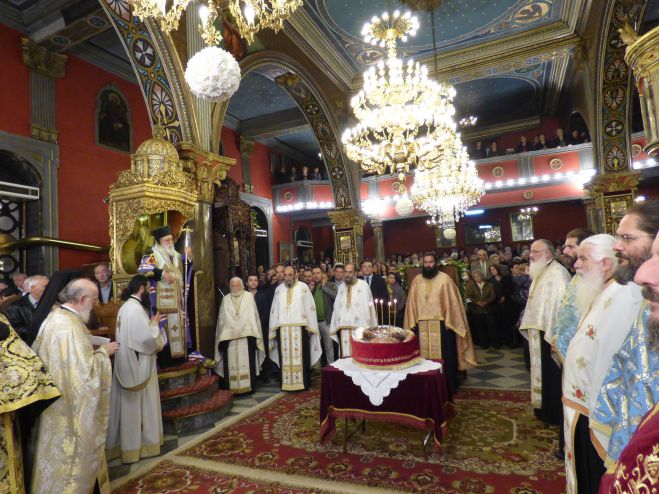 Εσπερινός στους Ταξιάρχες της Τρίπολης (εικόνες)