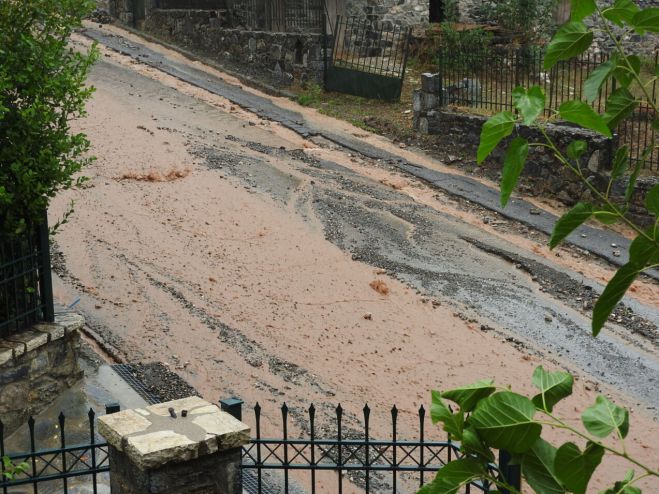 &Nu;έ&epsilon;&sigmaf; &epsilon;&iota;&kappa;ό&nu;&epsilon;&sigmaf; &alpha;&pi;ό &tau;&iota;&sigmaf; &zeta;&eta;&mu;&iota;έ&sigmaf; &sigma;&tau;&eta; &Beta;&lambda;&alpha;&chi;έ&rho;&nu;&alpha; - &Delta;&rho;ό&mu;&omicron;&iota; έ&chi;&omicron;&upsilon;&nu; &mu;&epsilon;&tau;&alpha;&tau;&rho;&alpha;&pi;&epsilon;ί &sigma;&epsilon; &chi;&epsilon;&iota;&mu;ά&rho;&rho;&omicron;&upsilon;&sigmaf;