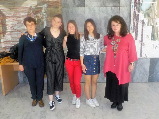 &Sigma;&epsilon; &delta;&iota;&alpha;&gamma;&omega;&nu;&iota;&sigma;&mu;ό &gamma;&iota;&alpha; &tau;&omicron; &Omicron;&lambda;&omicron;&kappa;&alpha;ύ&tau;&omega;&mu;&alpha; &beta;&rho;&alpha;&beta;&epsilon;ύ&tau;&eta;&kappa;&alpha;&nu; &mu;&alpha;&theta;&eta;&tau;έ&sigmaf; &alpha;&pi;ό &tau;&omicron; 2&omicron; &Lambda;ύ&kappa;&epsilon;&iota;&omicron; &Tau;&rho;ί&pi;&omicron;&lambda;&eta;&sigmaf;