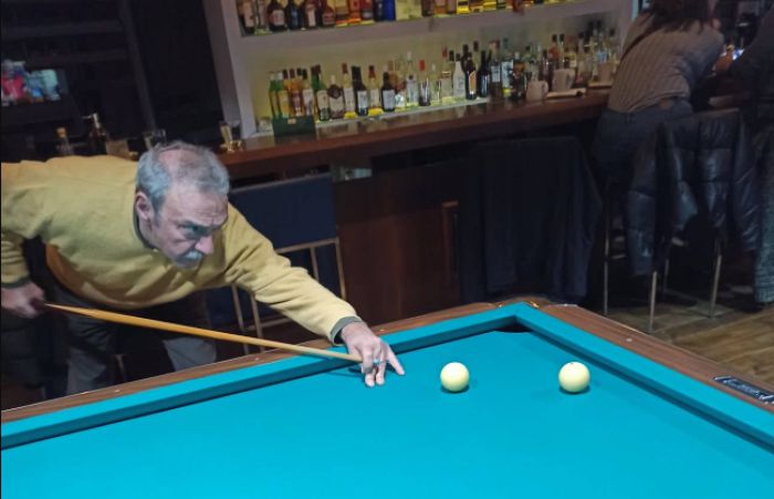 &Tau;&alpha; &Mu;&pi;&iota;&lambda;&iota;ά&rho;&delta;&alpha;