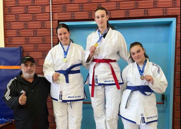 &Delta;&iota;&alpha;&sigma;&upsilon;&lambda;&lambda;&omicron;&gamma;&iota;&kappa;ό &Pi;&rho;&omega;&tau;ά&theta;&lambda;&eta;&mu;&alpha; &Zeta;ί&omicron;&upsilon;-&Zeta;ί&tau;&sigma;&omicron;&upsilon; &Pi;&epsilon;&lambda;&omicron;&pi;&omicron;&nu;&nu;ή&sigma;&omicron;&upsilon; | 15 &mu;&epsilon;&tau;ά&lambda;&lambda;&iota;&alpha; &gamma;&iota;&alpha; &tau;&omicron;&upsilon;&sigmaf; &alpha;&theta;&lambda;&eta;&tau;έ&sigmaf; &kappa;&alpha;&iota; &tau;&iota;&sigmaf; &alpha;&theta;&lambda;ή&tau;&rho;&iota;&epsilon;&sigmaf; &tau;&omega;&nu; &Alpha;&epsilon;&tau;ώ&nu; &Gamma;&omicron;&rho;&tau;&upsilon;&nu;ί&alpha;&sigmaf; (&epsilon;&iota;&kappa;ό&nu;&epsilon;&sigmaf;)