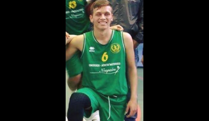 &Mu;&pi;ά&sigma;&kappa;&epsilon;&tau; | &Pi;&alpha;ί&chi;&tau;&eta;&sigmaf; &tau;&omega;&nu; &Delta;&rho;&omicron;&mu;έ&omega;&nu; &omicron; &Kappa;&lambda;&epsilon;&phi;&tau;ά&kappa;&eta;&sigmaf;