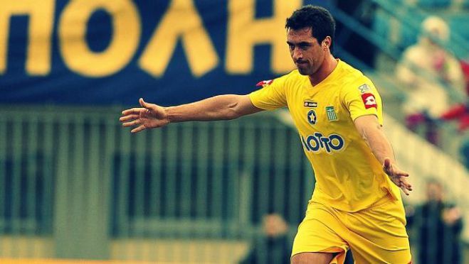 Κρεμάει τα παπούτσια του ο Περόνε!