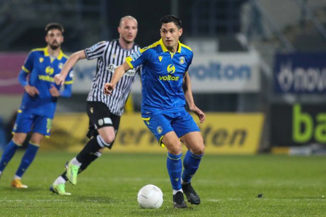 &Alpha;&nu;&alpha;&nu;έ&omega;&sigma;&epsilon; &kappa;&alpha;&iota; &omicron; Valiente!