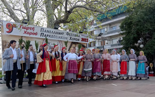 Εξαιρετική εμφάνιση του Λυκείου Ελληνίδων Τρίπολης σε Πανελλήνιο Φεστιβάλ στα Τρίκαλα!