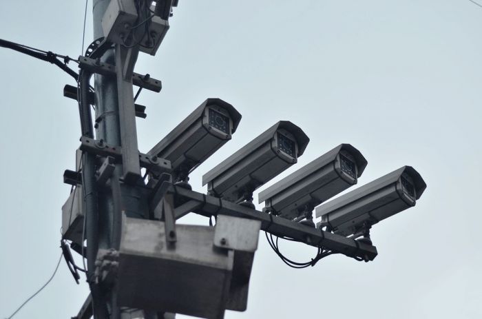 "Καμία απόφαση για barcode, κάρτες εισόδου ή κάμερες ασφαλείας στα πανεπιστήμια"