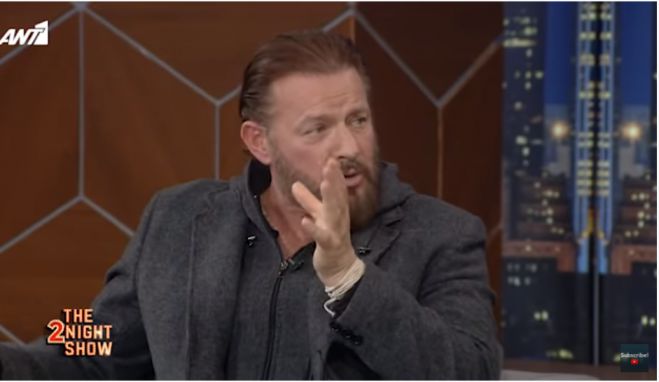 Costas Mandylor | &Omicron; &Chi;&omicron;&lambda;&iota;&gamma;&omicron;&upsilon;&nu;&tau;&iota;&alpha;&nu;ό&sigmaf; &sigma;&tau;&alpha;&rho; &mu;&epsilon; &kappa;&alpha;&tau;&alpha;&gamma;&omega;&gamma;ή &alpha;&pi;ό &Tau;&rho;ί&pi;&omicron;&lambda;&eta; &kappa;&alpha;&iota; &Mu;&alpha;&nu;&theta;&upsilon;&rho;έ&alpha;! (vd)