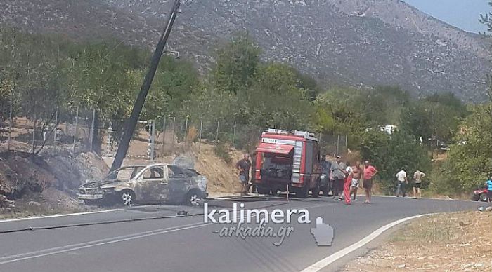 Τροχαίο ατύχημα στην έξοδο από Τυρό προς Αθήνα (εικόνες)