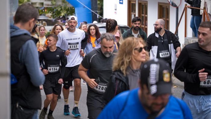 &Mu;&epsilon; 600 &sigma;&upsilon;&mu;&mu;&epsilon;&tau;&omicron;&chi;έ&sigmaf; &kappa;&alpha;&iota; &mu;&epsilon;&gamma;ά&lambda;&eta; &epsilon;&pi;&iota;&tau;&upsilon;&chi;ί&alpha; &tau;&omicron; 1&omicron; Vytina Forest Trail &ndash; &Eta; &Gamma;&omicron;&rho;&tau;&upsilon;&nu;ί&alpha; &sigma;&tau;&omicron; &epsilon;&pi;ί&kappa;&epsilon;&nu;&tau;&rho;&omicron; &tau;&omicron;&upsilon; &omicron;&rho;&epsilon;&iota;&nu;&omicron;ύ &alpha;&theta;&lambda;&eta;&tau;&iota;&sigma;&mu;&omicron;ύ (&epsilon;&iota;&kappa;ό&nu;&epsilon;&sigmaf;)