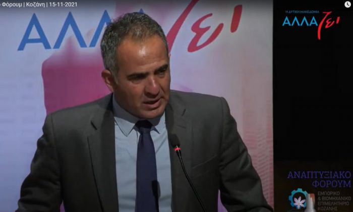 &Gamma;&iota;ά&nu;&nu;&eta;&sigmaf; &Tau;&rho;&omicron;&upsilon;&pi;ή&sigmaf;: &laquo;&Omicron;&phi;&epsilon;ί&lambda;&omicron;&upsilon;&mu;&epsilon; &nu;&alpha; &alpha;&phi;&omicron;&upsilon;&gamma;&kappa;&rho;&alpha;&sigma;&tau;&omicron;ύ&mu;&epsilon; &tau;&eta;&nu; &kappa;&omicron;&iota;&nu;&omega;&nu;ί&alpha;&raquo;