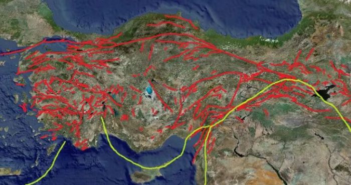 Τούρκος γεωλόγος σκορπάει τον πανικό: «Μεγάλος σεισμός και τσουνάμι στο Αιγαίο»